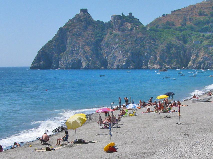 Hotel Marabel SantʼAlessio Siculo Exteriör bild